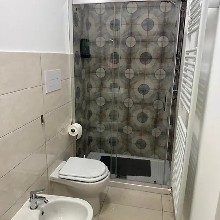 La Casa Di Kya, Station 2 Salerno
